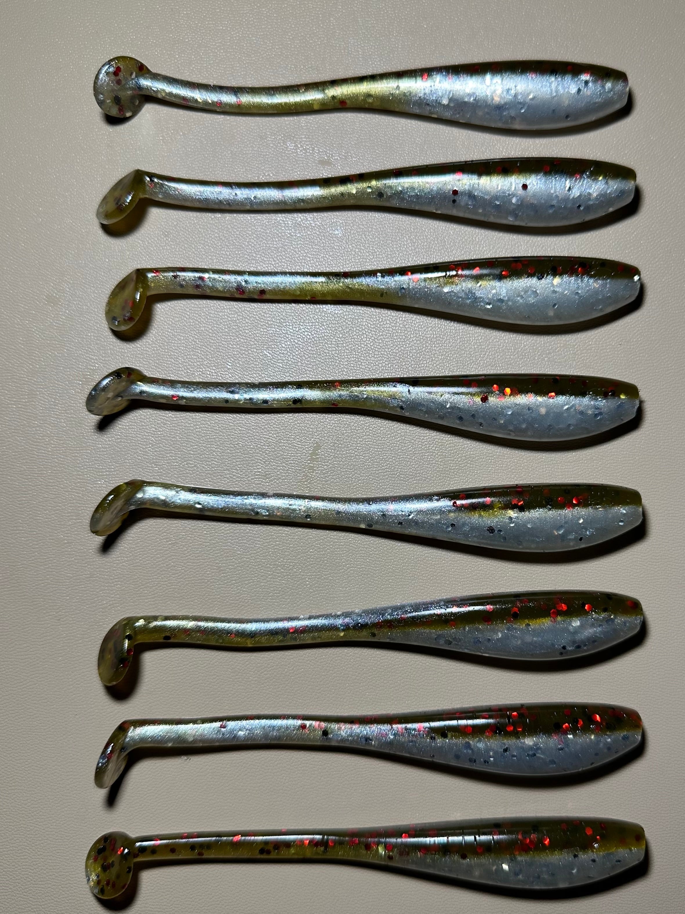 CHICKEN ON A CHAIN Paddle Tail Swimbait – 4.5” Dirty Shad Soft Plastic Fishing Lure (8 Pack)